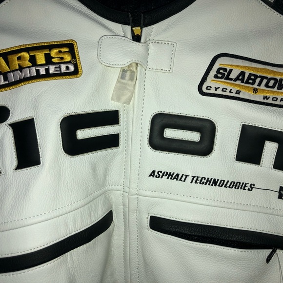 Icon Crest Jacket , Genuine Leather lining, 100% Polyester. New with tags. - Picture 6 of 11